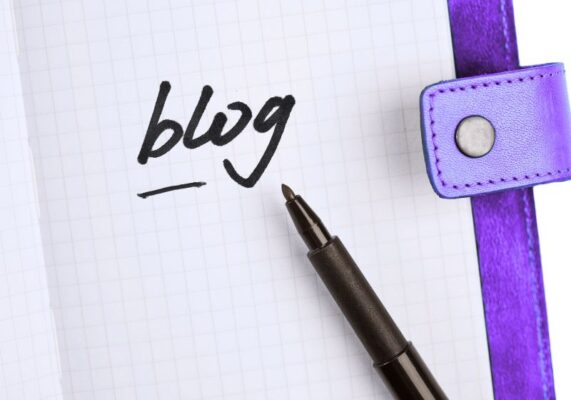 Alessia Tuzio | Copywriter & Social Media Manager| Freelance Digital Marketing