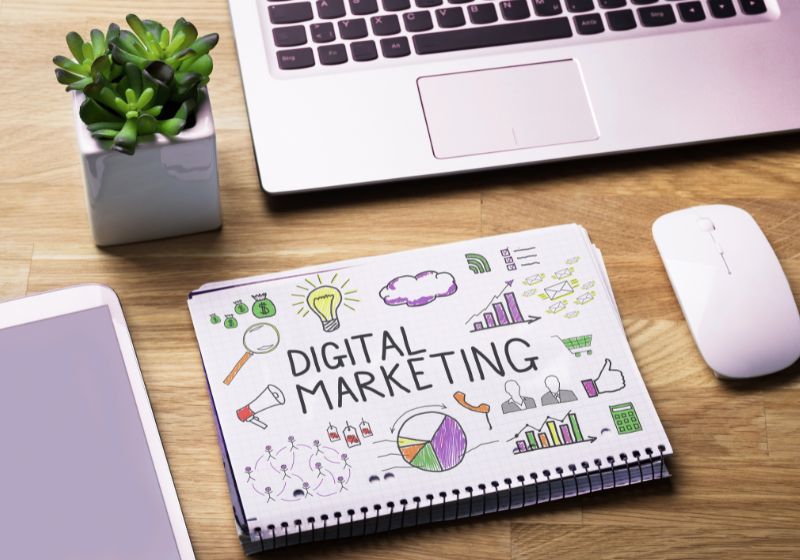 Alessia Tuzio | Copywriter & Social Media Manager| Freelance Digital Marketing